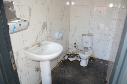 Vandalların Berdan Barajındaki Tuvalet Saldırısı Bitmiyor