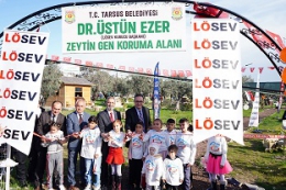 Tarsus'ta Dr. Üstün Ezer Zeytin Gen Koruma Alanı Açıldı
