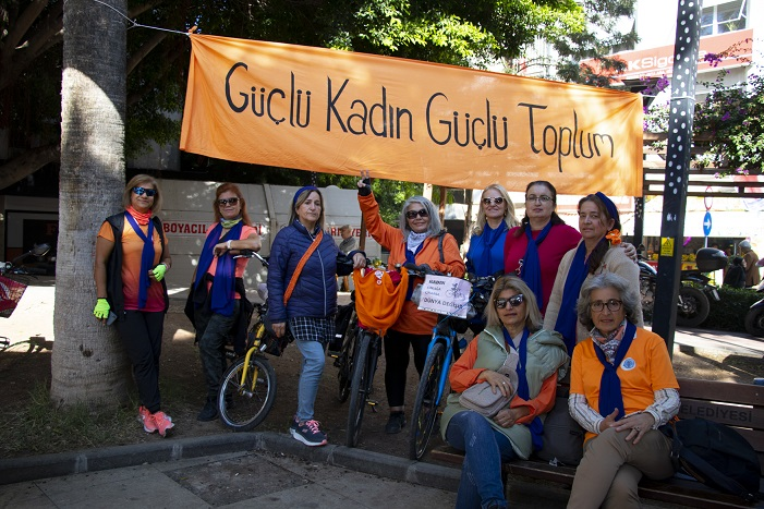 Büyükşehir Kadına Her Türlü Şiddetin Karşısında