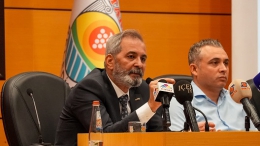 Bozdoğan, Belediye Meclis'te Yine AK Parti'yi Yaylım Ateşine Tuttu