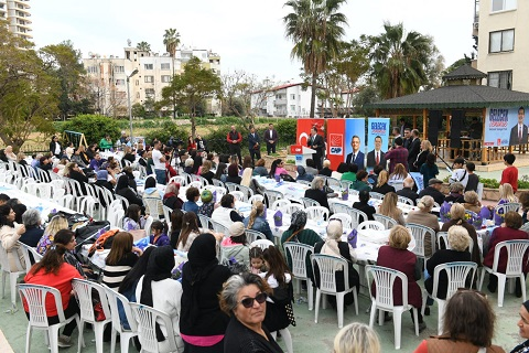 Başkan Özyiğit, Kadınlar Gününde Merkez ve Kırsaldaki Kadınlarla Buluştu