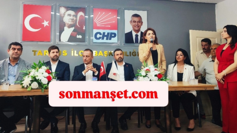 Tarsus CHP'de Bayramlaşma Coşkusu Yaşandı