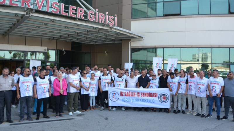 Şehitlerimiz Tarsus Devlet Hastanesi Personelince Saygı ile Anıldı