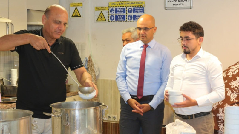 Tarsus Milli Eğitim Müdürlüğü'nde Aşure Bereketi Yaşandı