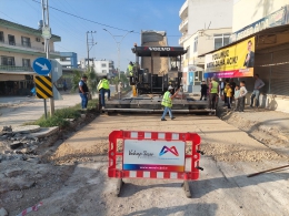 Büyükşehir Belediyesi Yenice Uğur Mumcu Caddesini Yeniliyor