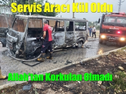 Tarsus'ta Facianın Eşiğinden Dönüldü:Tarım işçilerini taşıyan servis aracı yandı
