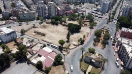 Tarsus Kent Meydanı Çalışmaları Sürüyor