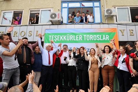 Abdurrahman Yıldız Mazbatayı Aldı, Makamıma Oturdu