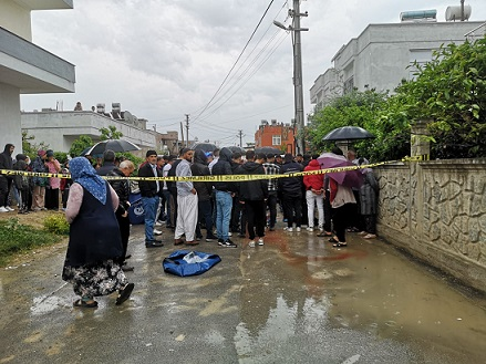 Tarsus'ta Hamile Kızkardeşini Öldüren 2 Kardeşten Biri Yakalandı