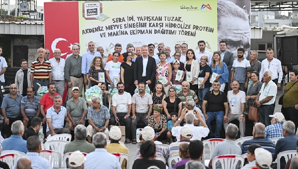 Seçer, Kazanlı'da İktidarı Tarım Politikasında Eleştirdi