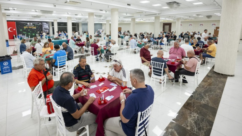 Büyükşehir Belediyesi ‘Uluslararası Mersin Briç Festivali’ başladı.
