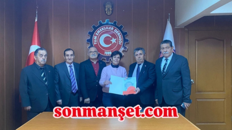 Cemile Yüksektepeli Tüm Emekder Mersin Şube Başkanı oldu