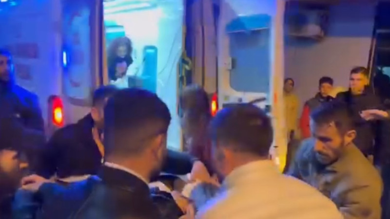 Tarsus'ta Balkondaki Bir Genç Öldürüldü