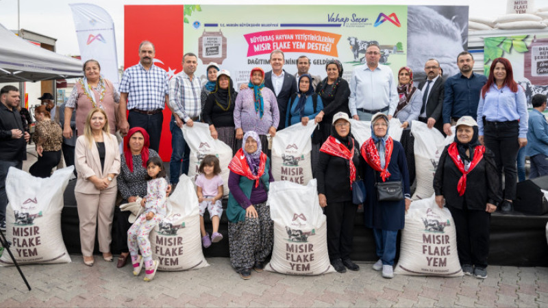 Mersin Büyükşehir'in Sosyal Politikaları Türkiye'ye Örnek Oluyor
