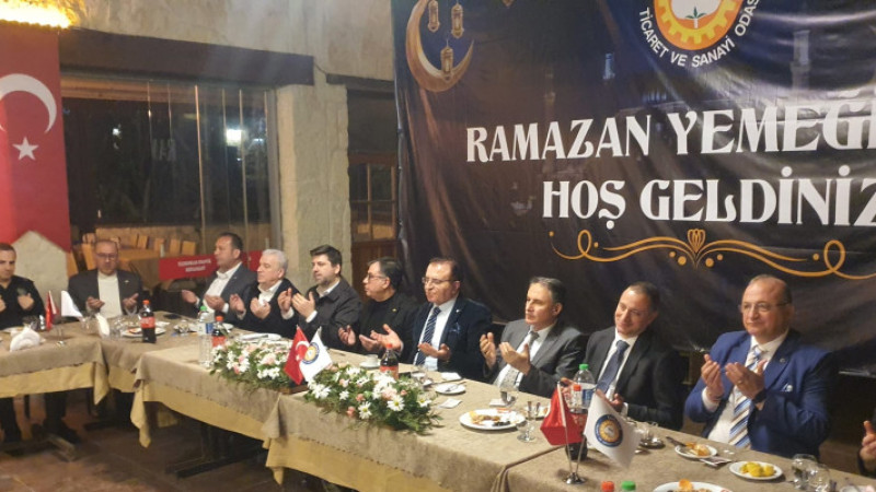 Tarsus TSO'nın İftar Yemeğine Yoğun İlgi 