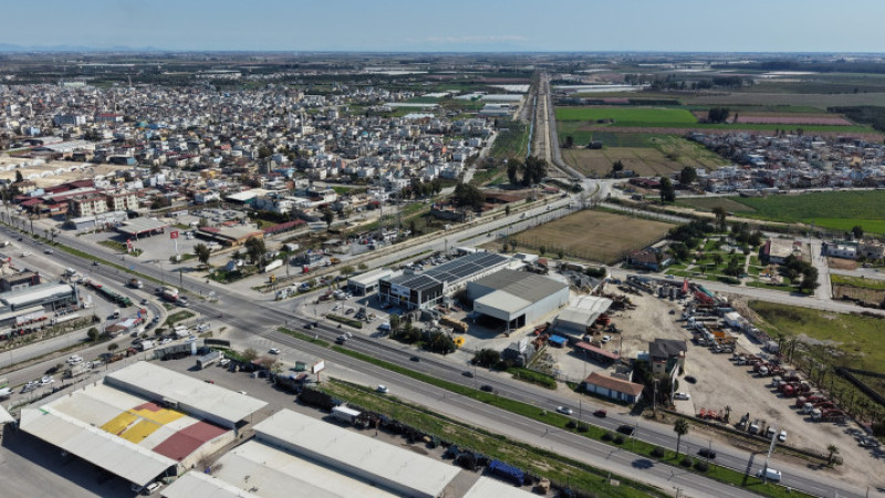 Tarsus Ulubatlı Hasan Bulvarı Sıcak Asfalt ile Kaplandı 