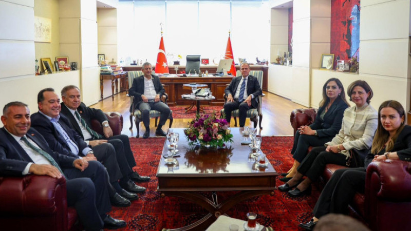 Vahap Seçer, Özel ve Belediye Başkanlarıyla Buluştu