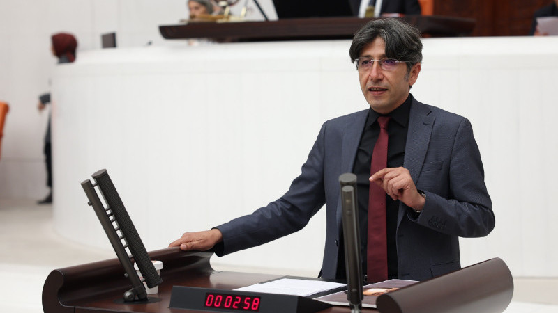 Ali Bozan’dan Tarsus için kanun teklifi: “Tarsus’a ‘İl’ statüsü verilmeli”
