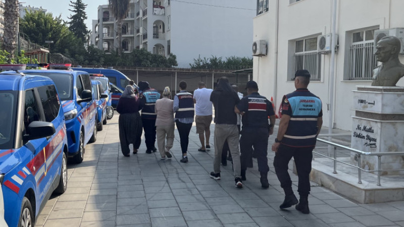 Jandarmadan Fuhuş ve İnsan Ticareti Operasyonu: 5 Kadın Kurtarıldı